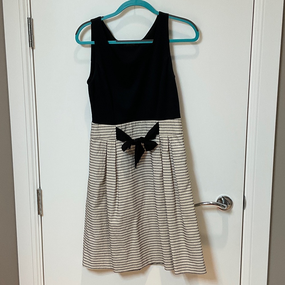 The Limited black and white bow tank dress size 4